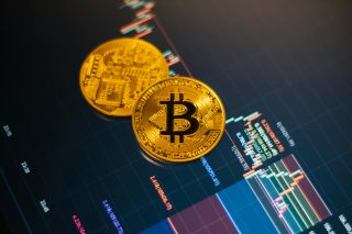Altcoins Struggle, But Technical Analysis Says A Major Opportunity Is Forming